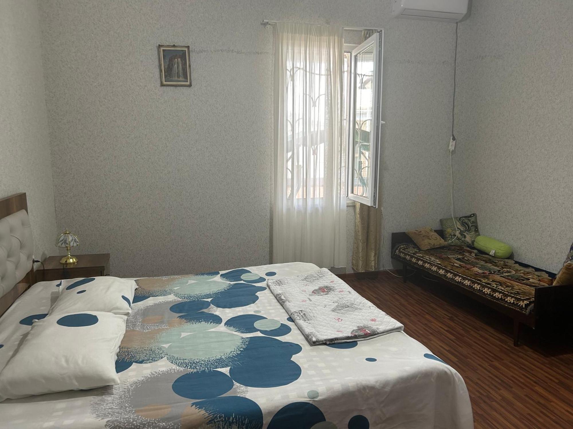 Guest House Medea Kutaiszi Kültér fotó