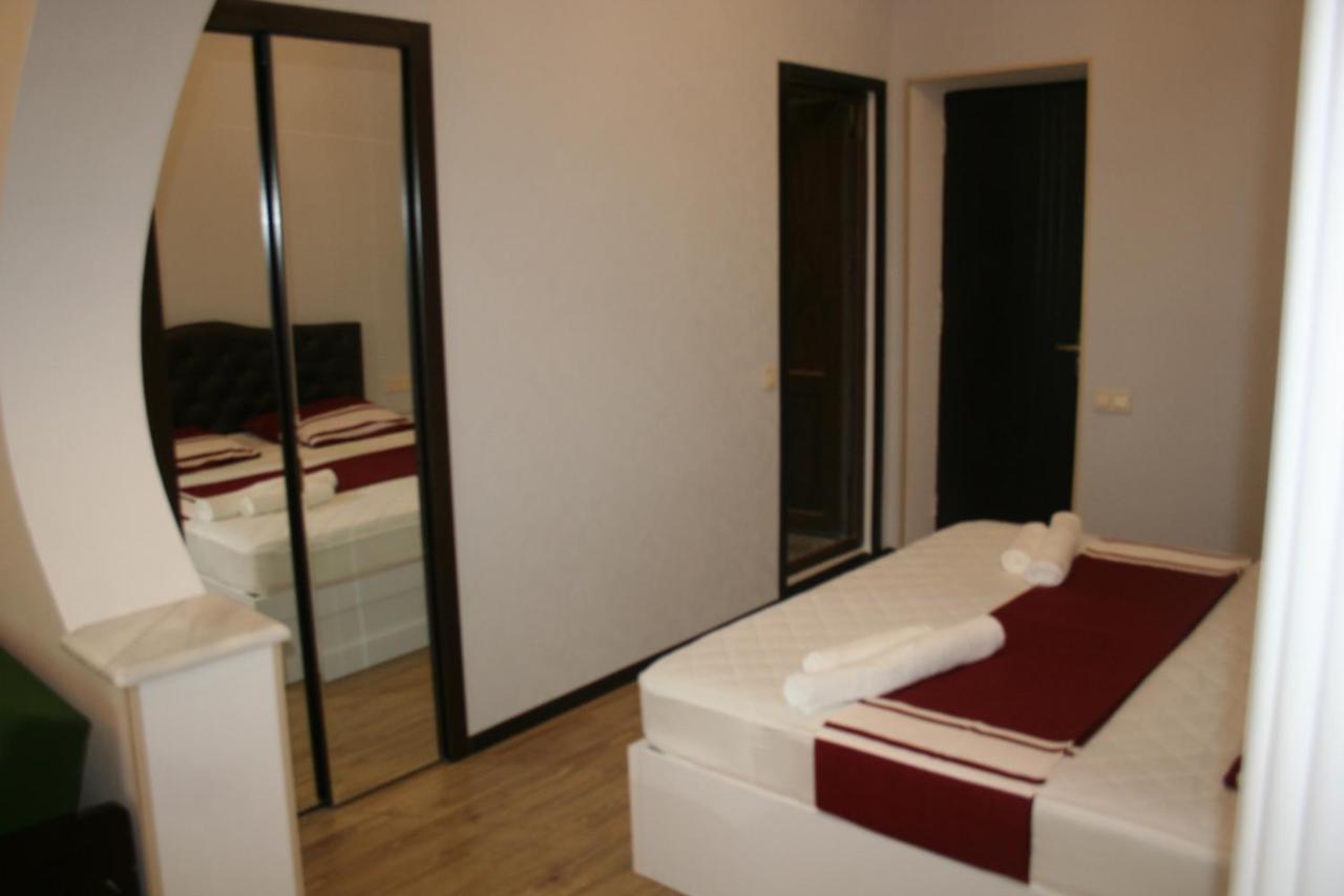 Guest House Medea Kutaiszi Kültér fotó