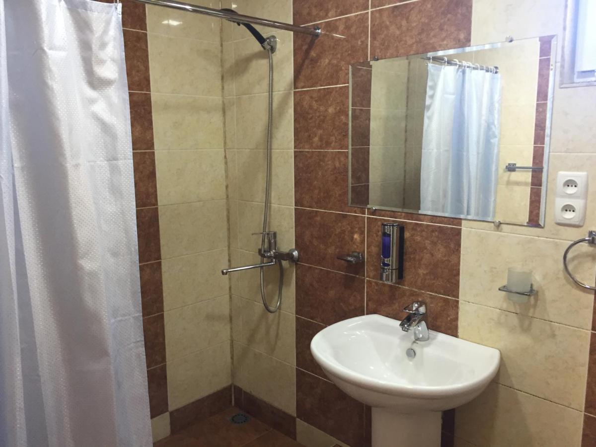 Guest House Medea Kutaiszi Kültér fotó