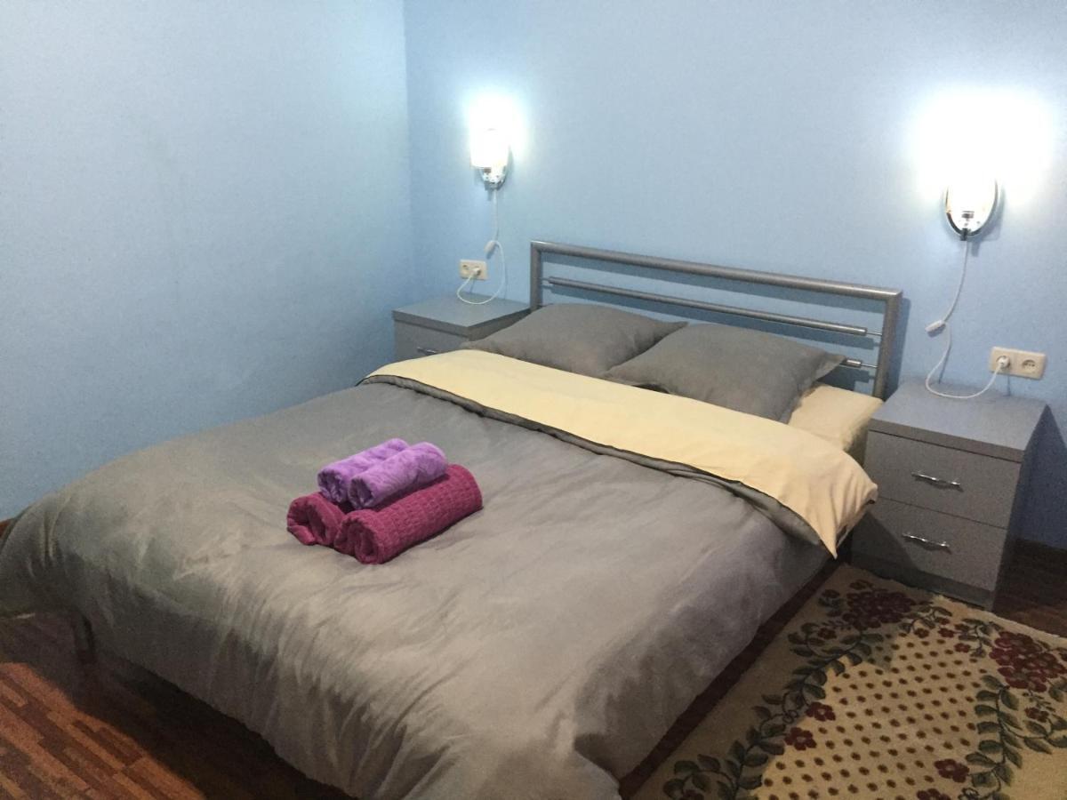 Guest House Medea Kutaiszi Kültér fotó